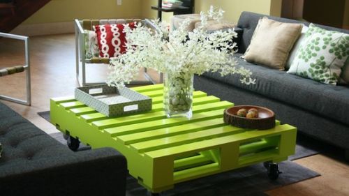 Green Pallet Coffee Table